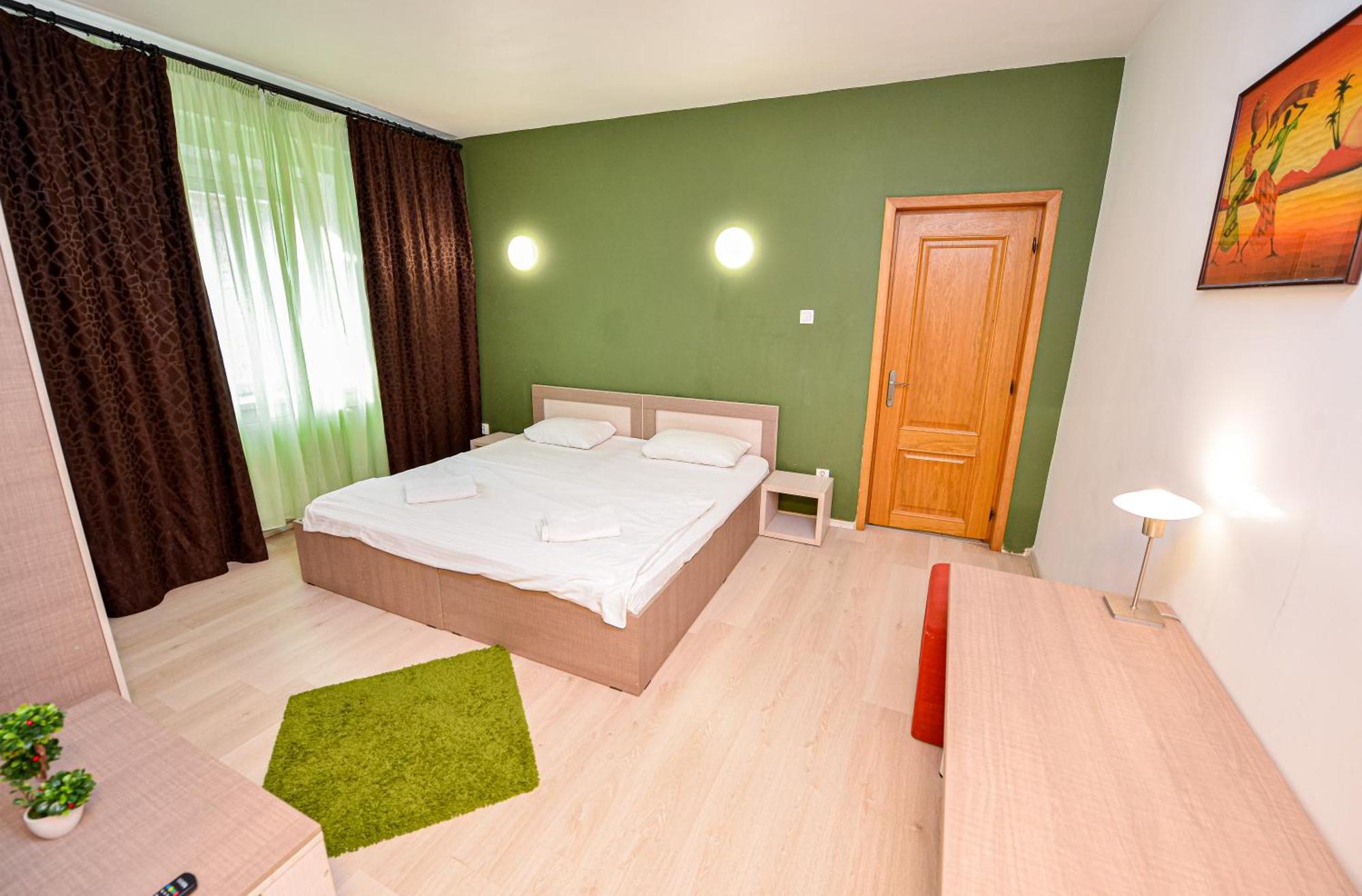 The Lincoln Suites - Central Shabbat Friendly Apartments Bucarest Exterior foto